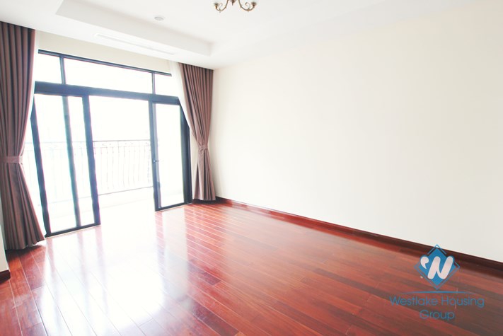 New apartment for rent in Royal City with nice view, 03 bedrooms